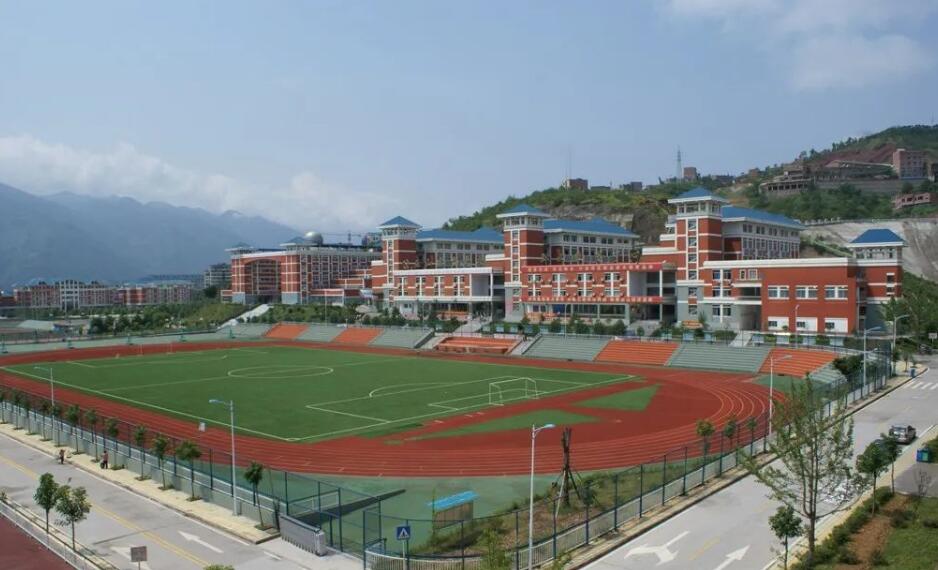校園環(huán)境